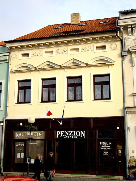 Penzion Aviatik Čáslav Dış mekan fotoğraf