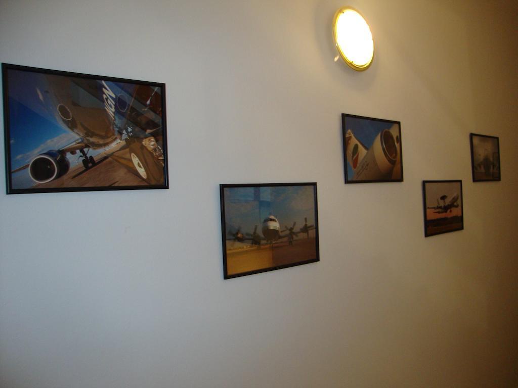Penzion Aviatik Čáslav Dış mekan fotoğraf